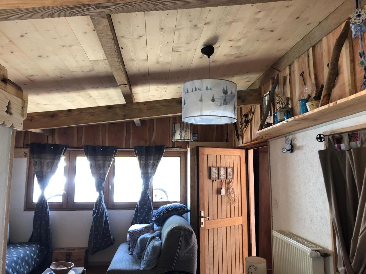 Le Chalet De La Goutte Saint-Appolinaire  外观 照片